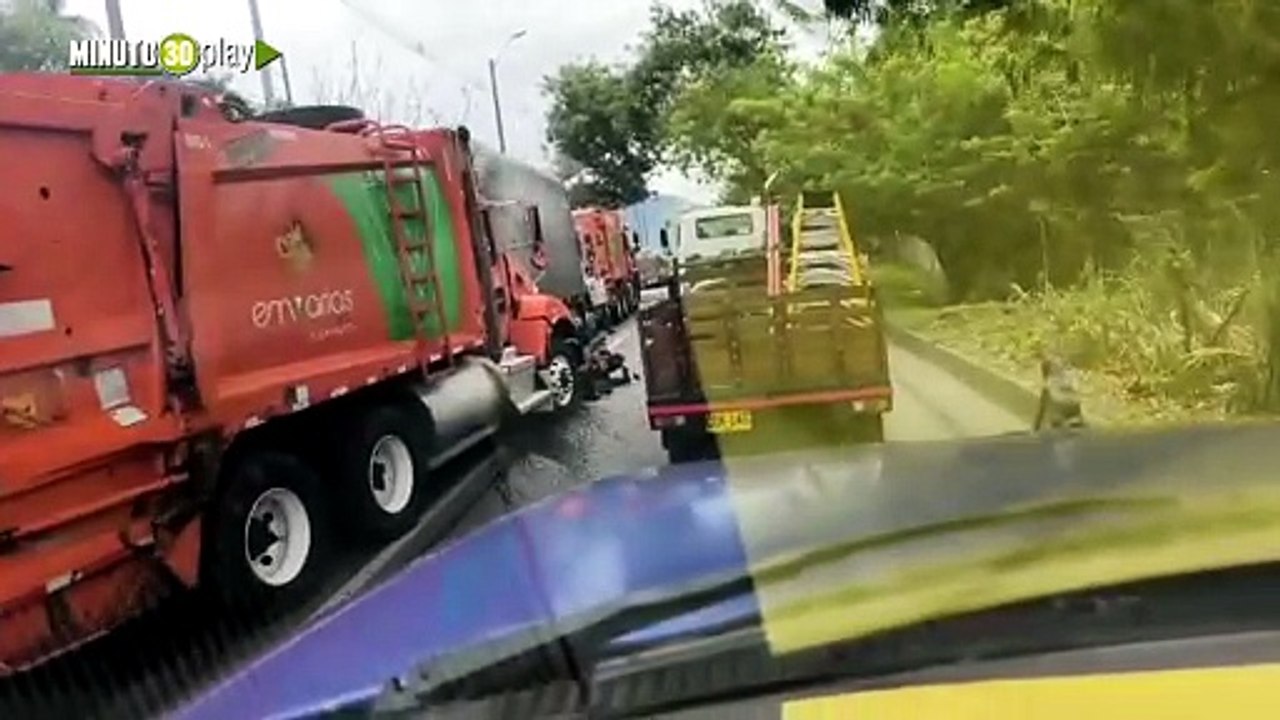 Grave accidente en la autopista norte deja un motociclista muerto y colapsa movilidad desde Bello