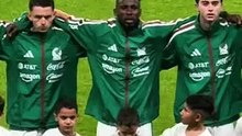 QUIÑONES, FIDALGO Y GUTIÉRREZ CANTANDO EL HIMNO MX
