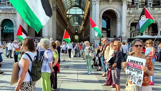 İtalya'da, İsrail'in Gazze'deki saldırılarında hayatını kaybeden Filistinli çocuklar anıldı