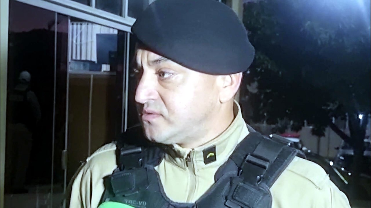“Quando ouvimos a criança chorando, soubemos que ela estava com vida”, diz soldado após resgate de menino em piscina