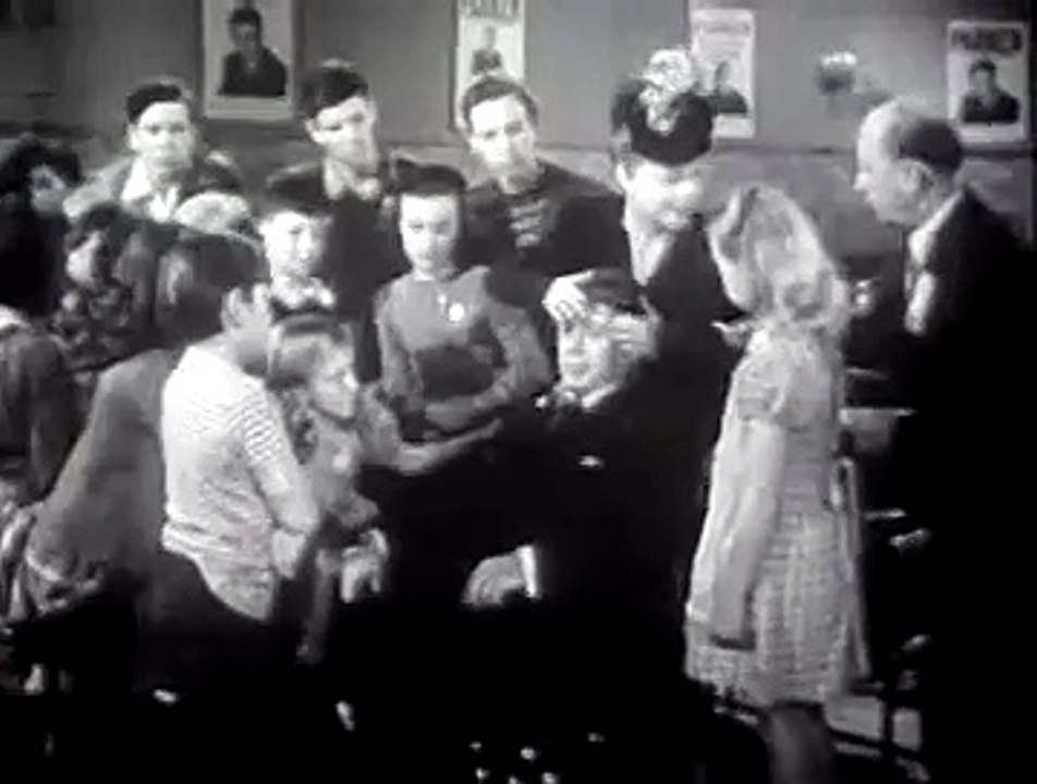 A Deal with the Devil (1946) – Classic Fantasy Comedy