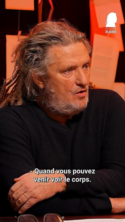 La police lui annonce le présumé su*cide de son fils