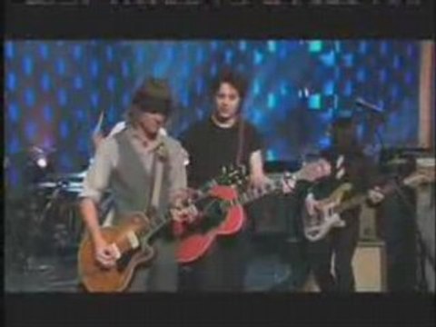 The Raconteurs - Old Enough Live On Conan