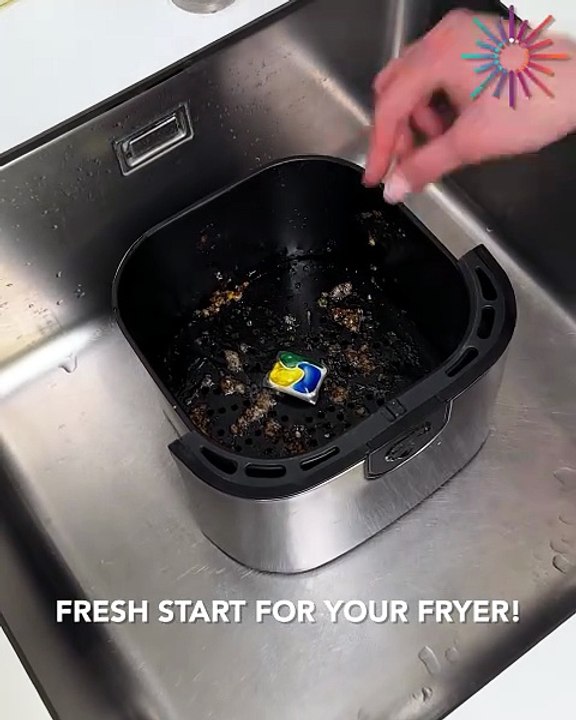 How to deep clean your air fryer 💧🍽️