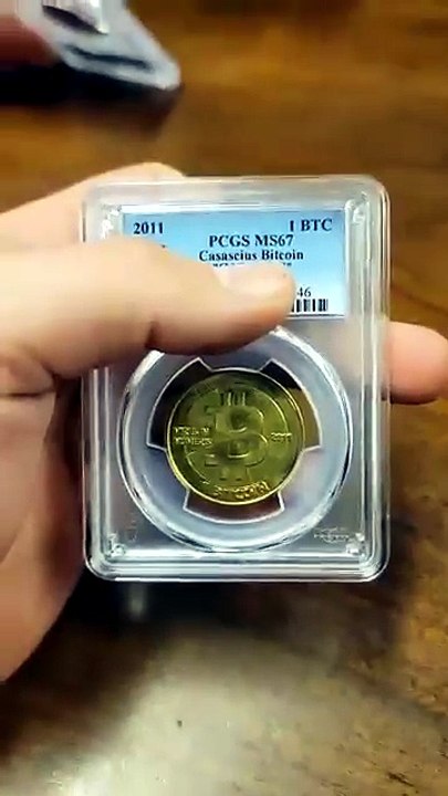 Rare 1 BTC Physical Bitcoin Coin 😱 | 2011 Casascius Bitcoin Worth a Fortune | Thecryptoupdate24