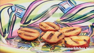 How to make Grilled Nectarines with Raspberry Sauce