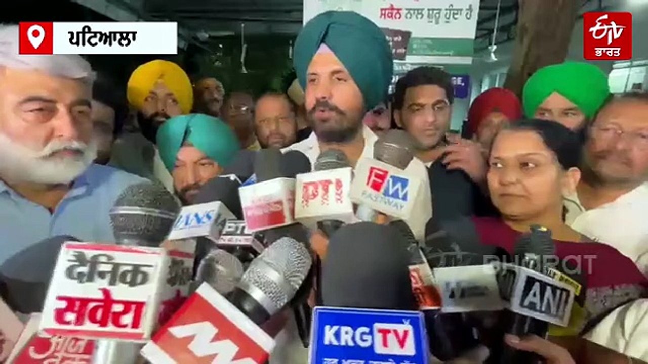 ਲਾਠੀਚਾਰਜ 'ਚ ਜ਼ਖ਼ਮੀ ITI ਨੌਜਵਾਨਾਂ ਨੂੰ ਮਿਲੇ ਰਾਜਾ ਵੜਿੰਗ, ਡੀਐਸਪੀ ਸਿੰਗਲਾ ਖ਼ਿਲਾਫ਼ ਸਖ਼ਤ ਕਾਰਵਾਈ ਦੀ ਮੰਗ
