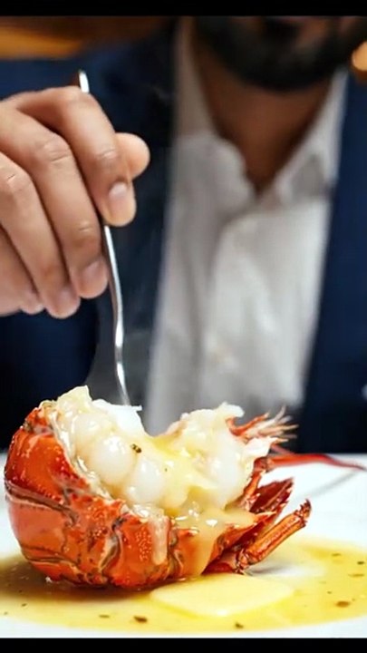 Fresh seafood feast with juicy bites and satisfying ASMR sounds 🦞🦐🎧✨  #SeafoodASMR #FoodASMR #Mukbang #SeafoodLover #EatingSounds #SatisfyingBites #ViralASMR #FoodieLife