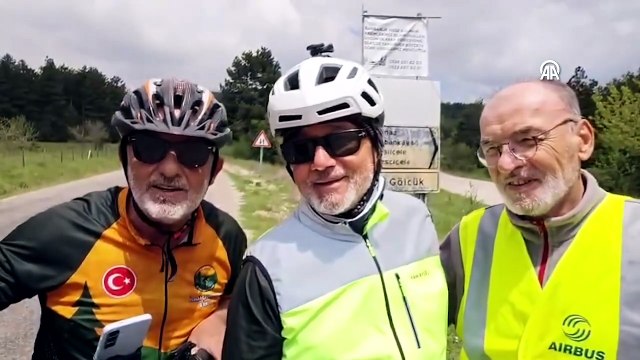 Bolu'da emekli bisiklet tutkunları pedallarını sağlıklı yaşam için çeviriyor | Ajansspor | AA