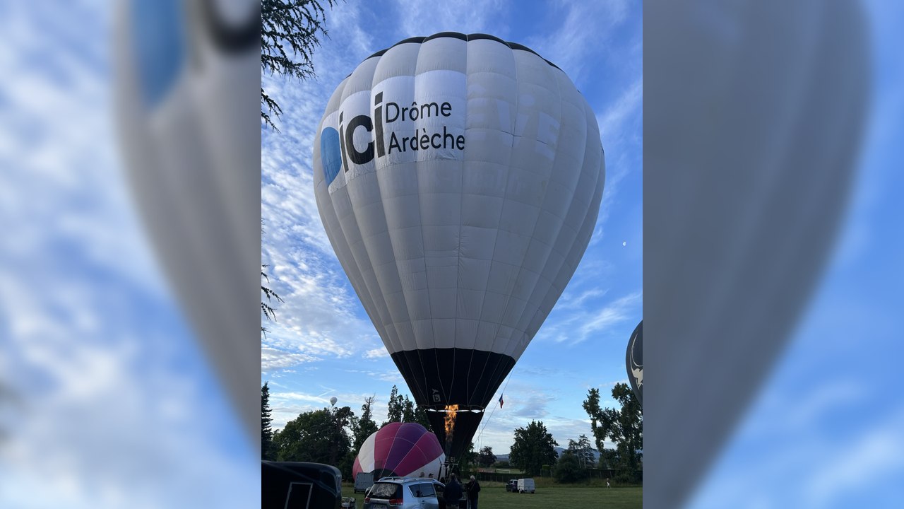 Le premier vol de la montgolfière ici Drôme Ardèche