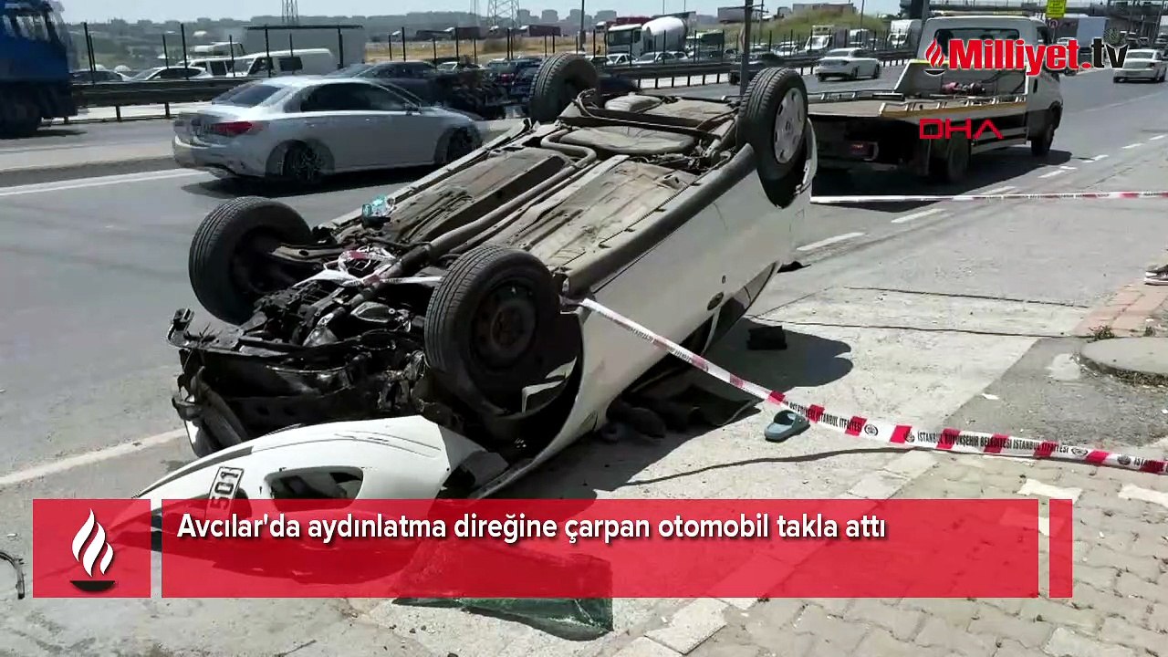 Aydınlatma direğine çarpan otomobil takla attı! Feci kaza kamerada