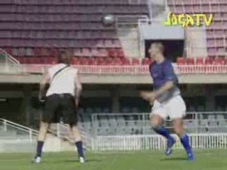 [pubblicità] Nike - Joga Bonito - Ibrahimovic vs C. Ronaldo