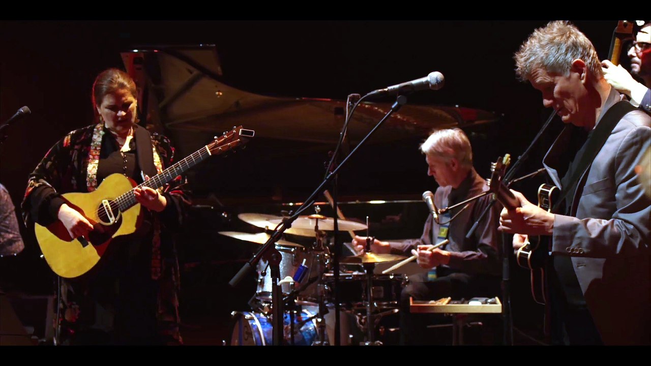 Madeleine Peyroux - Live In Bordeaux (2025)