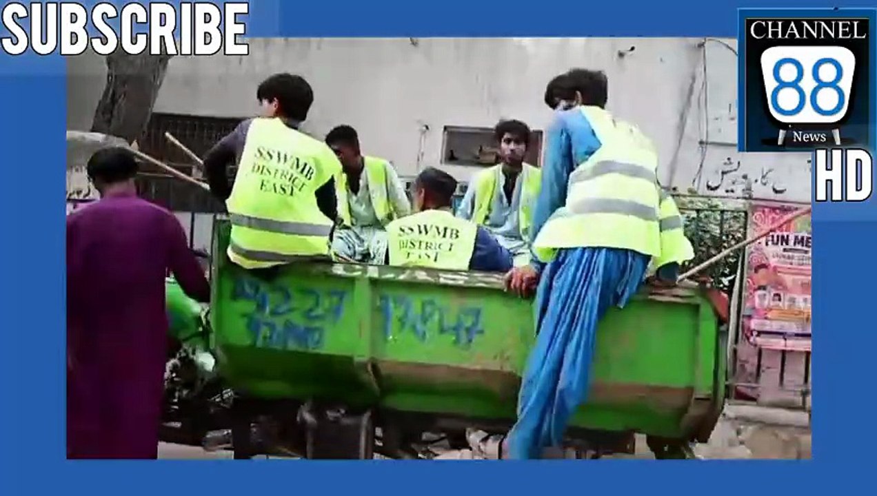 عاشورۂ محرم کے انتظامات پر ٹاؤن چیئرمین رضوان عبد السمیع کا سندھ سالڈ ویسٹ حکام پر سخت اظہارِ برہمی۔ نشتر پارک اور اطراف میں آلائشوں، باقیات اور صفائی کی ناقص صورتحال پر شدید ناراضی کا اظہار کرتے ہوئے ہدایت کی کہ عزاداران کا استقبال کسی صورت کچرے کے ڈھیر