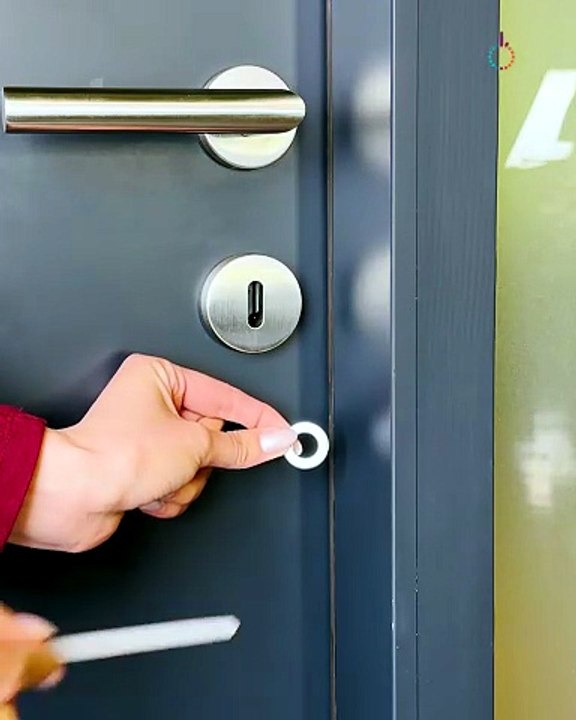 A genius way to lock your door! 🚪