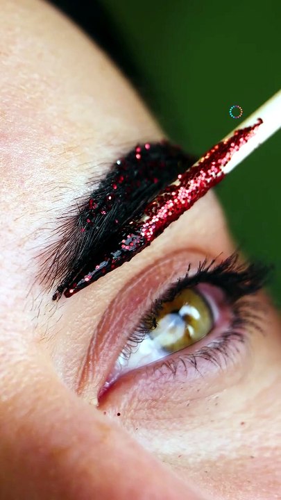 Shiny eyebrows upgrade in seconds✨