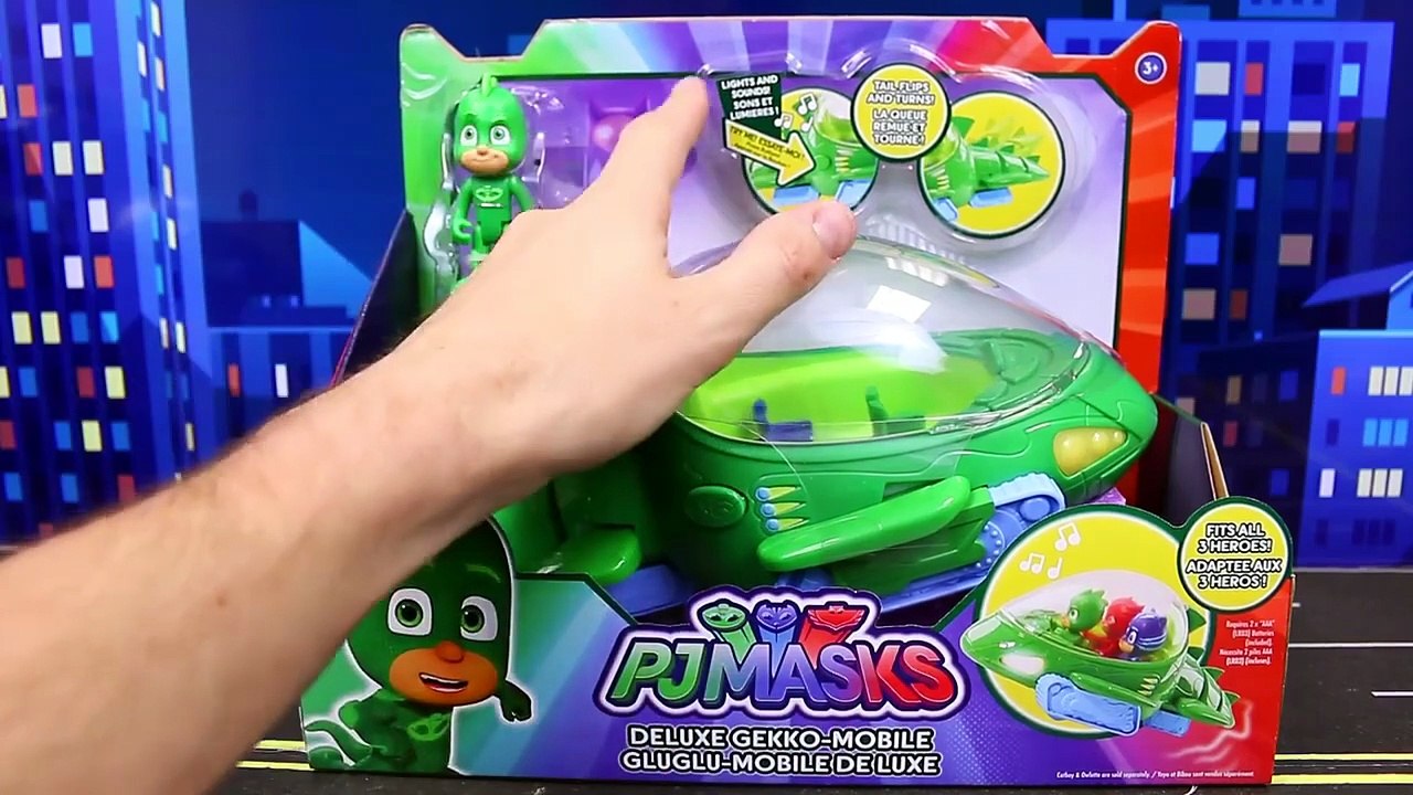PJ Masks Giant Gekko Gets Deluxe Gekko-Mobile at Monkey Temple _ ToysReviewToys _ Kids Toys