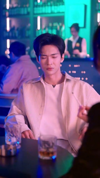 抖音新剧上线#前妻别闹了：离婚你提的，我炒股你闹什么 (下)