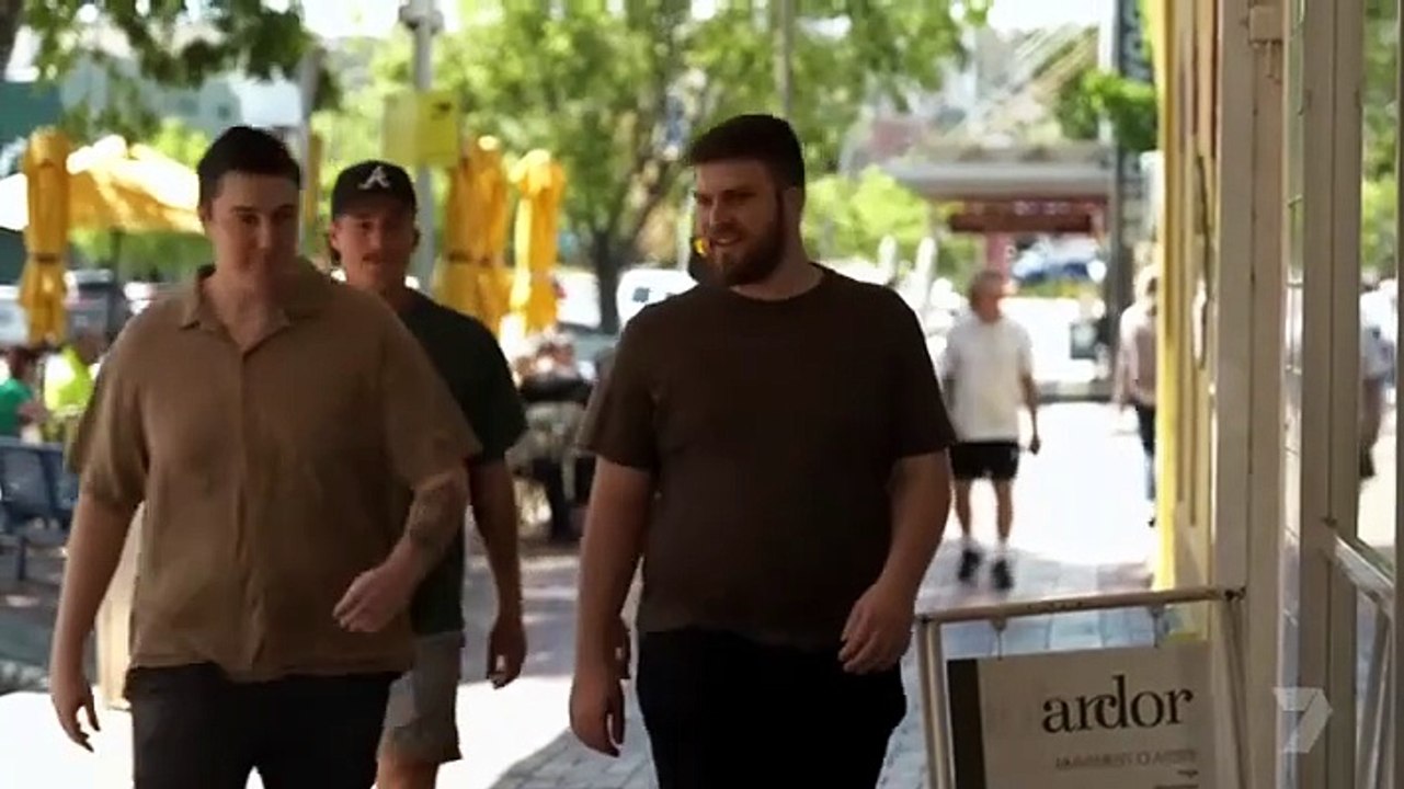 Oops I Bought A Pub! - Season 1 Episode 5