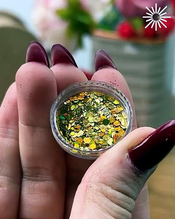 Magical DIY candle with glitter 🕯️