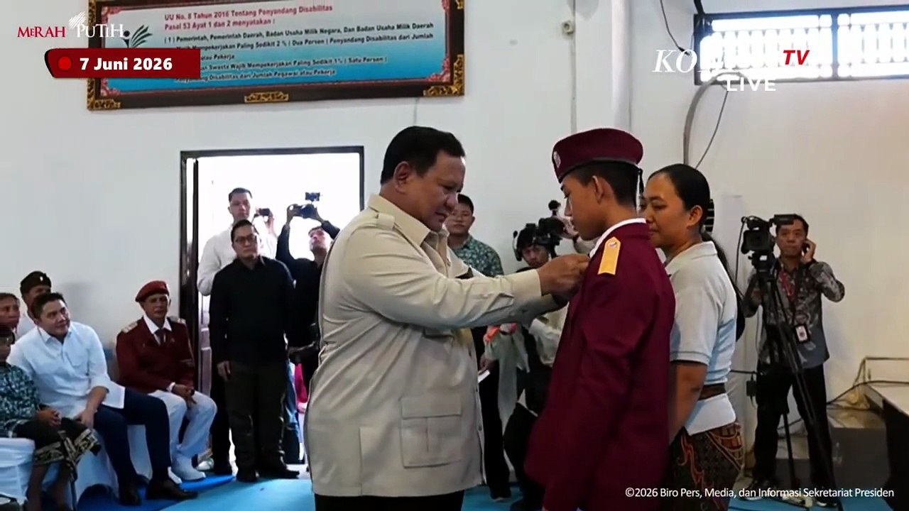 Momen Haru Prabowo Peluk Siswa Sekolah Rakyat di Tabanan Bali