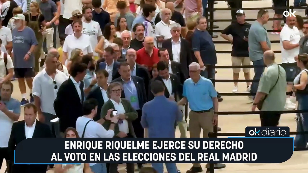 Enrique Riquelme ejerce su derecho al voto en las elecciones del Real Madrid