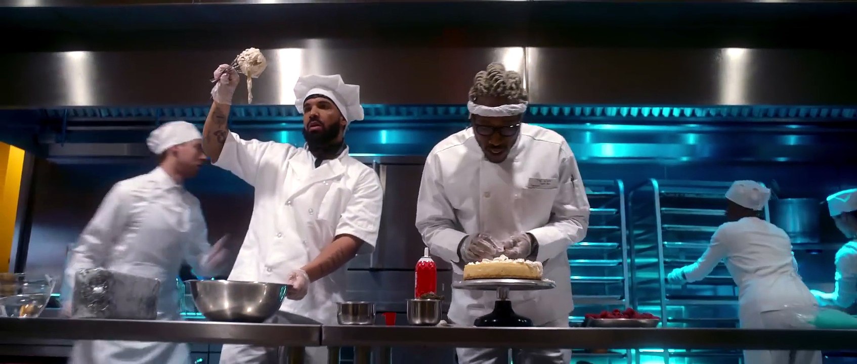 Future - Life Is Good (Official Music Video) ft. Drake