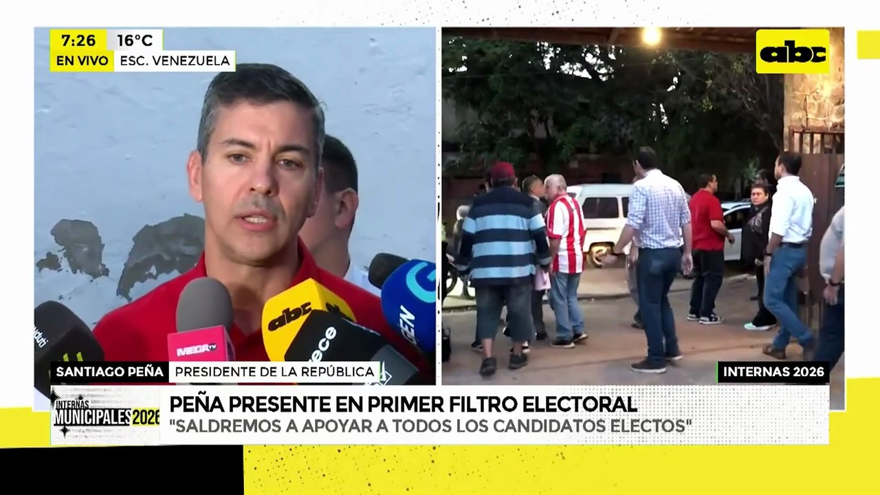 Santiago Peña depositó su voto y llamó a una jornada cívica en paz
