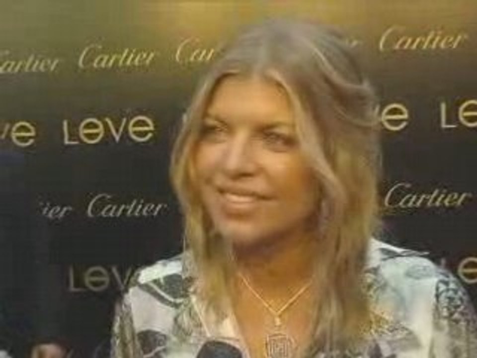Fergie Entrevista - Interview Cartier Love Bracelet Launch