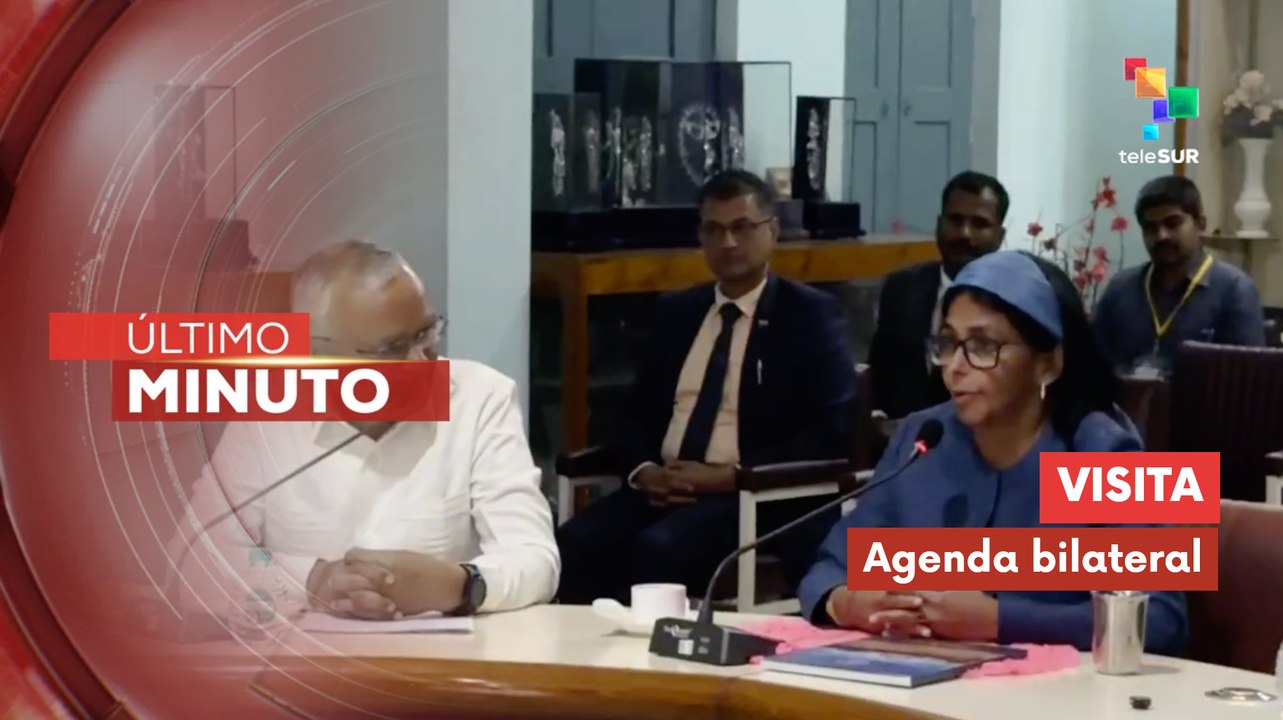Pdta. (E) Rodríguez visita Instituto de Estudios Superiores Sri Sathya Sai