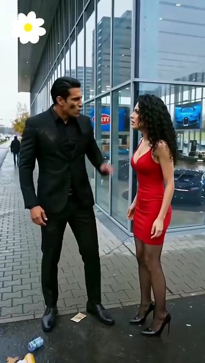 ¡Venganza Trillonaria Gastando por Ellas! Película