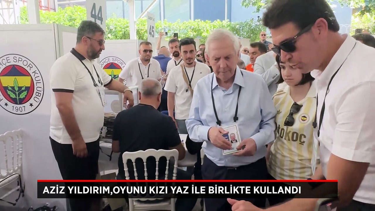 Aziz Yıldırım, oyunu kızı Yaz ile birlikte kullandı