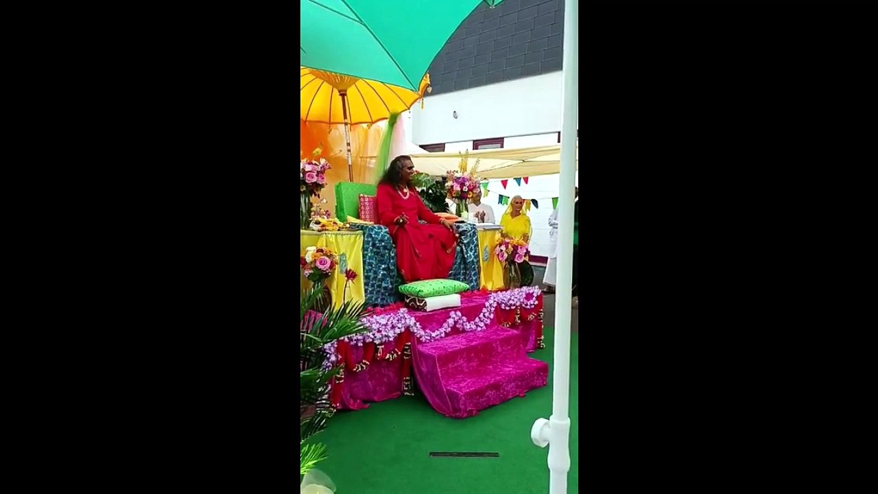 2023-12-16-Swami Vishwananda teaching-Dubai