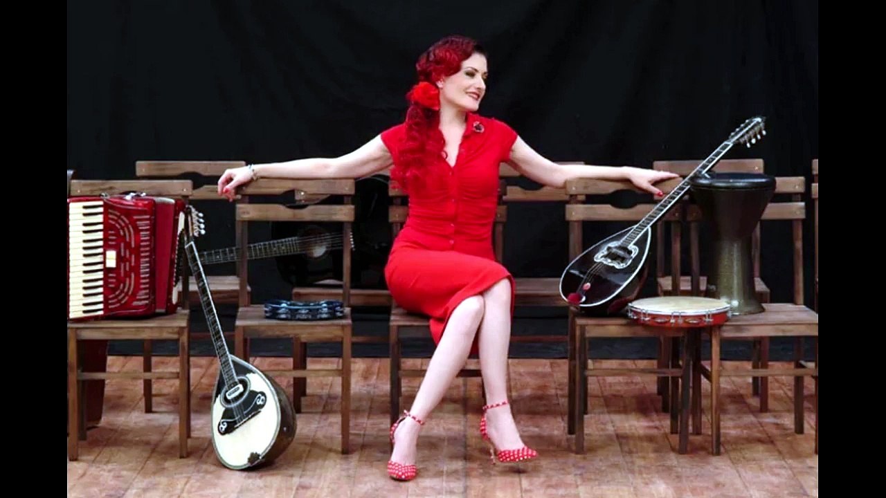 Candan Erçetin - Saçma