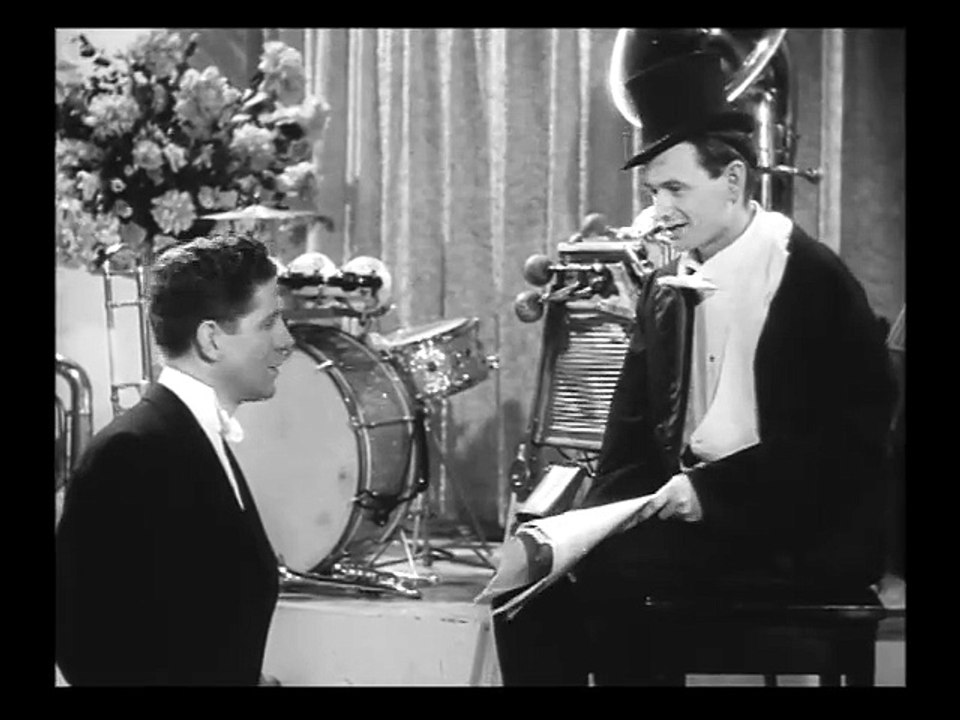 Gold Diggers in Paris (1938)