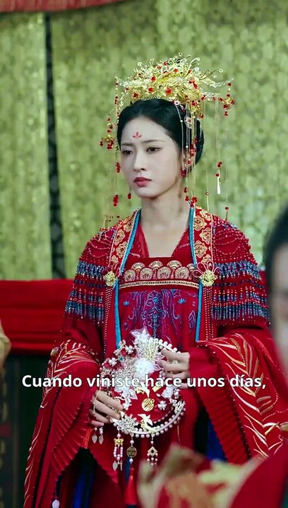 (Doblado) Rosa coronada entre espinas en Español