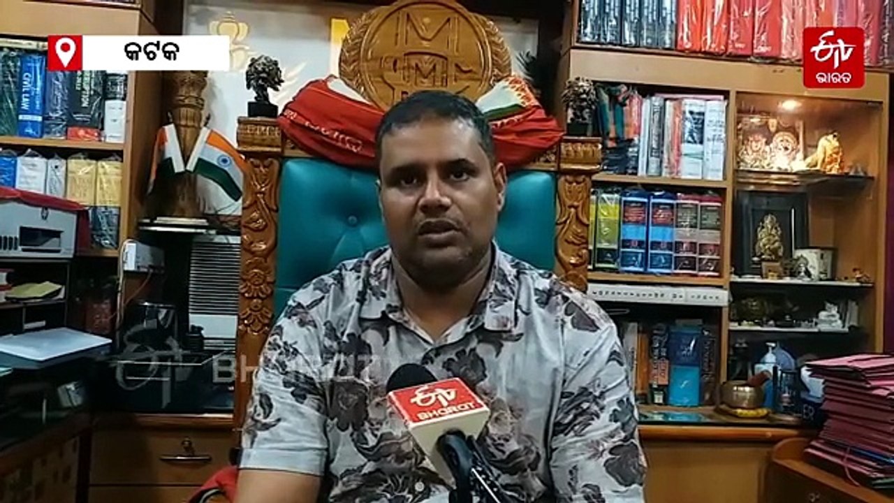 ଡାକ୍ତରୀ ଛାତ୍ରୀଙ୍କ ମୃତଦେହ ଉଦ୍ଧାର ଘଟଣା; ବନ୍ଧା ହେବେ ପୁରୁଷ ବନ୍ଧୁ ! ଫେରାର ଥିବା କହିଲା ପୋଲିସ