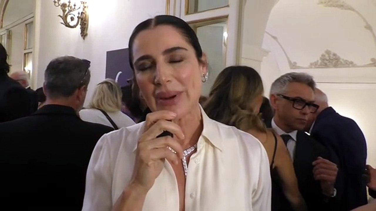 Luisa Ranieri premiata ai Nastri d'Argento 2026: «La preside e Lolita Lobosco torneranno presto»