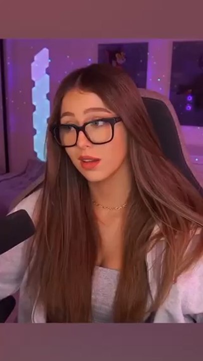 WHAT DID YOU SAY 🙄😤😡 #twitch #streamer #twitchfails #gamer #twitchclips #twitchmoments #jokes #twitchstreamer #gamergirl #fyp