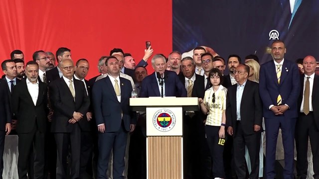 Fenerbahçe Kulübünde başkanlık seçimini Aziz Yıldırım kazandı. | Ajansspor | AA
