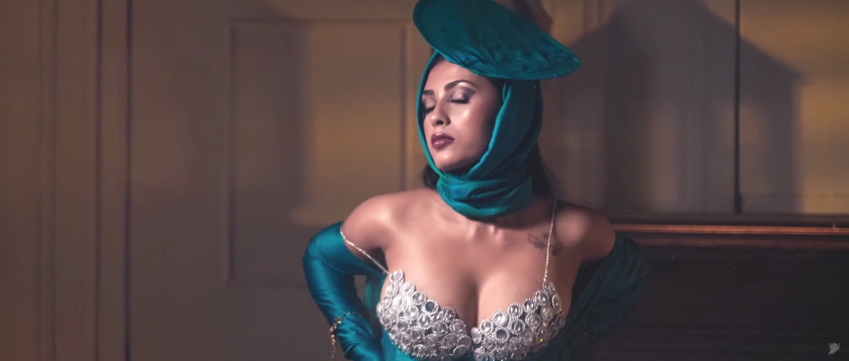 High Fashion Video _ ft. Neesha _ Moon _ film by msourish