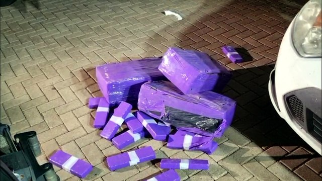 Casal de Florianópolis é preso com maconha em operação policial na BR-277, próximo a Céu Azul