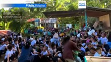 Alunos fogem quando cobertura colapsa durante terramoto nas Filipinas