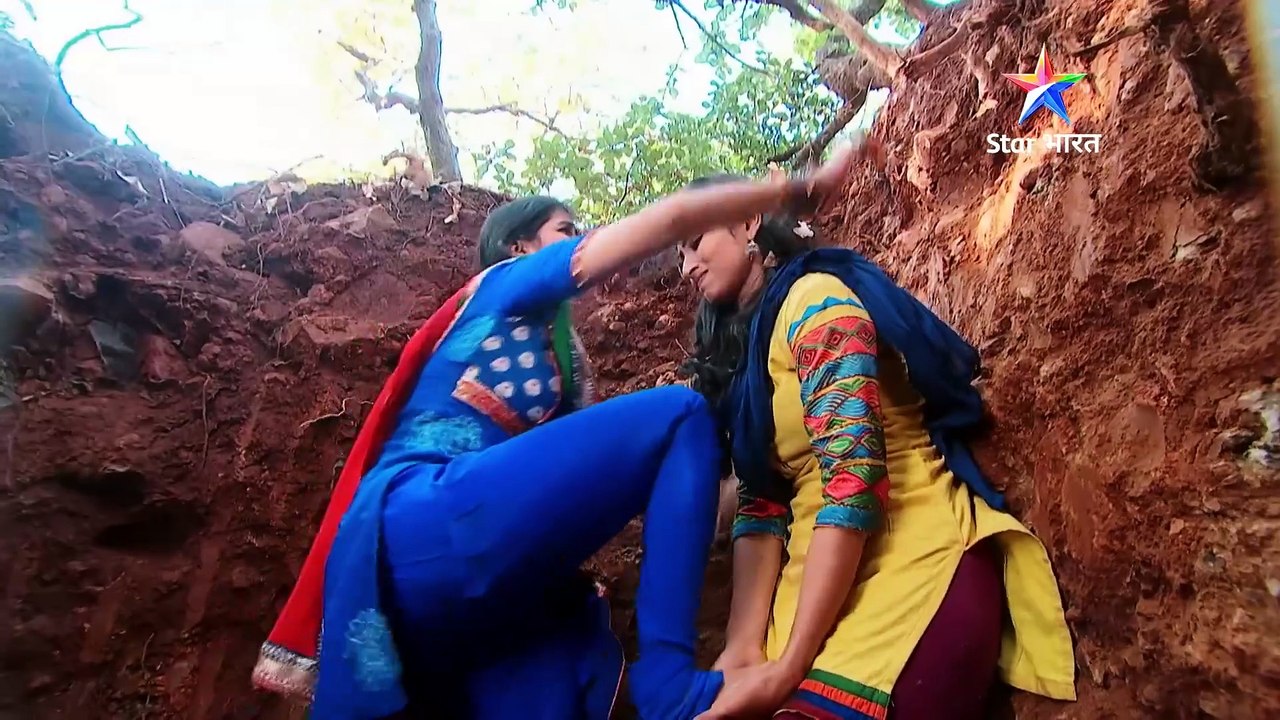 Junoon Aisi Nafrat Toh Kaisa Ishq -Episode 036 Part 02 - Kya Meera ko bachaayega Prithvi