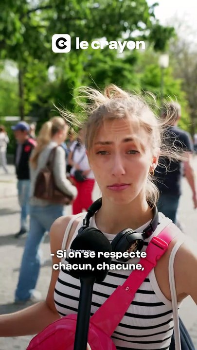 Être en couple avec une personne qui n’a pas les mêmes croyances que soi : Green Flag ou Red Flag ? 🚩🟩 | LE CRAYON