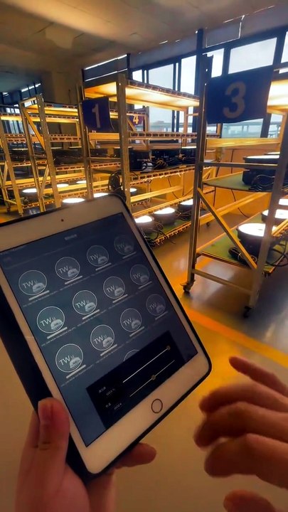 Which China factories have rich engineering experience for LED sports lights with smart control systems?