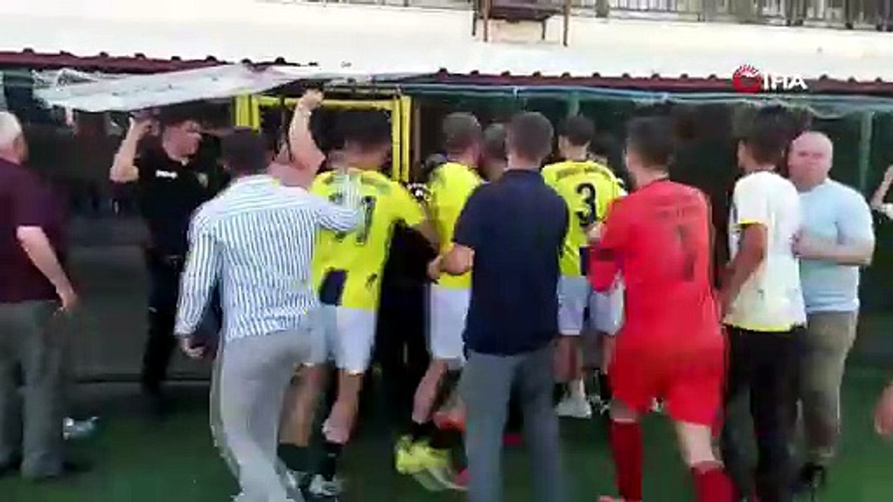Şampiyonluk maçı sonrası kavga: 5 kırmızı kart çıktı | Ajansspor | IHA