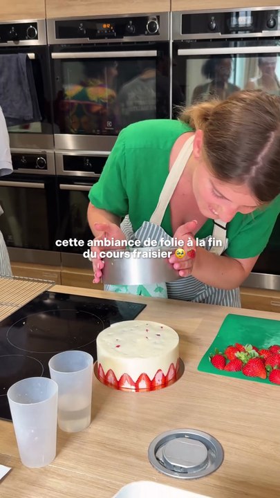 Apprends à faire un Fraisier de Folie 🍓 | Cours de Pâtisserie Tous Niveaux à Paris