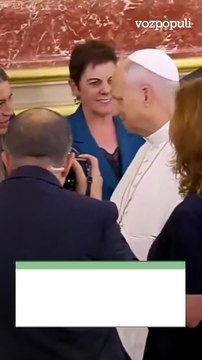 Miriam Nogueras rompe el protocolo con el Papa y le pide que hable en catalán en Barcelona