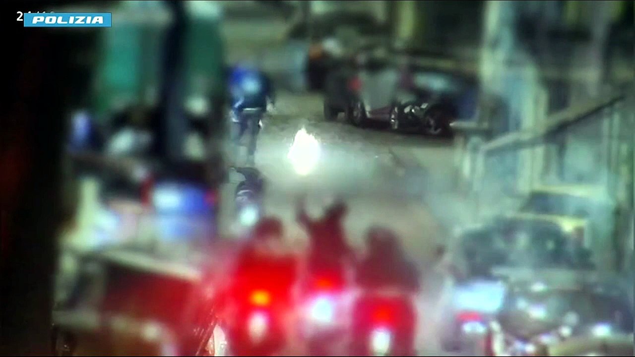 Maxi blitz antimafia a Catania, 20 arresti. Sequestrati 2 kalashnikov e diverse pistole